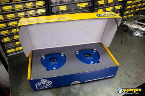 Go to VAG Strut Mount Kit - Offset with Extra Camber