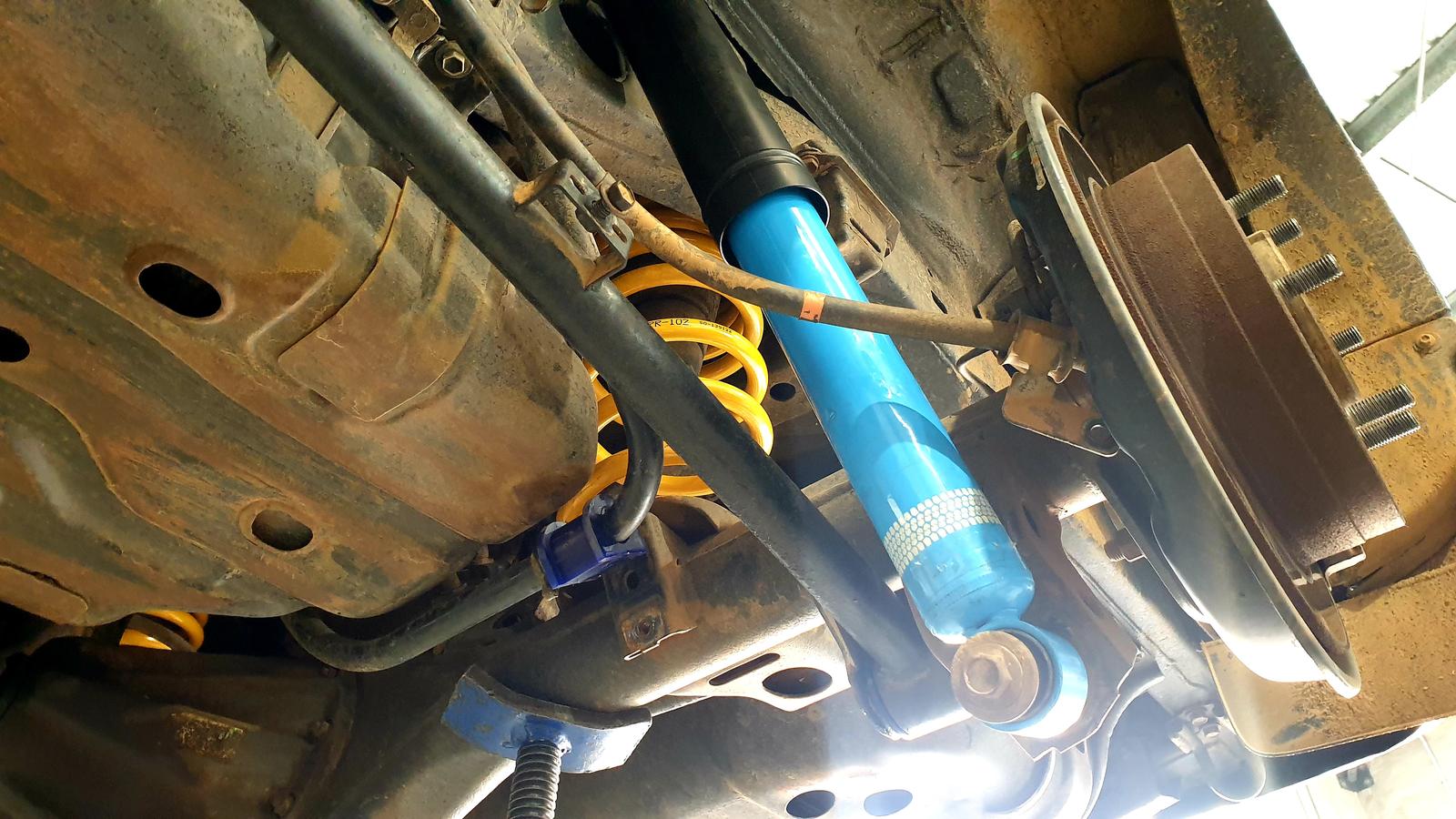 2 Inch 50mm Formula 4x4 ReadyStrut Lift Kit to suit Toyota Prado 120 & 150 Series 2002-on & FJ Cruiser 2006-2018
