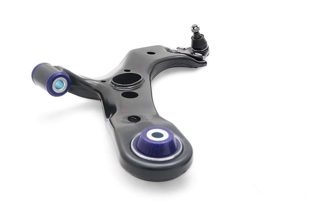 Front Axle Control Arm Lower - Arm Assembly-Right to Suit Toyota Rav 4 ACA30 and Tarago ACR50