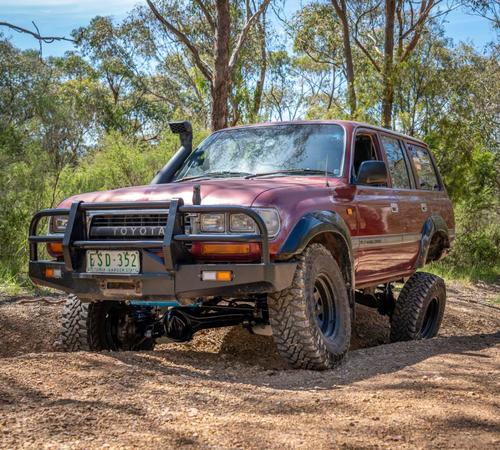 Go to 3 Inch to 4 Inch Adjustable Formula 4x4 Shock Absorber Kit to suit Toyota LandCruiser 80 Series 1990-1997 & 105 Series 1998-2007