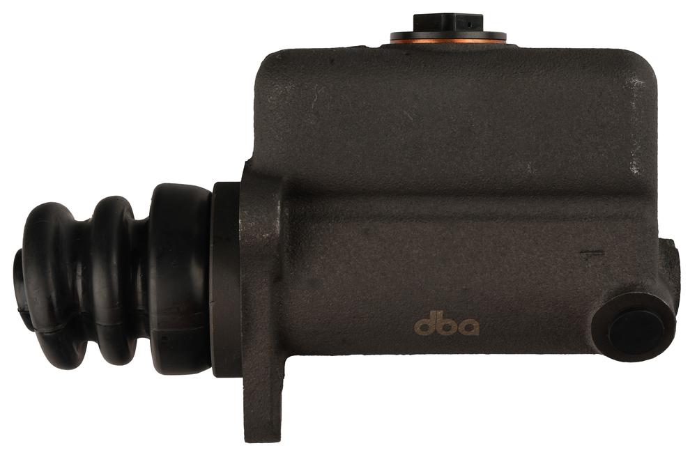 DBA Brake Master Cylinder to suit International