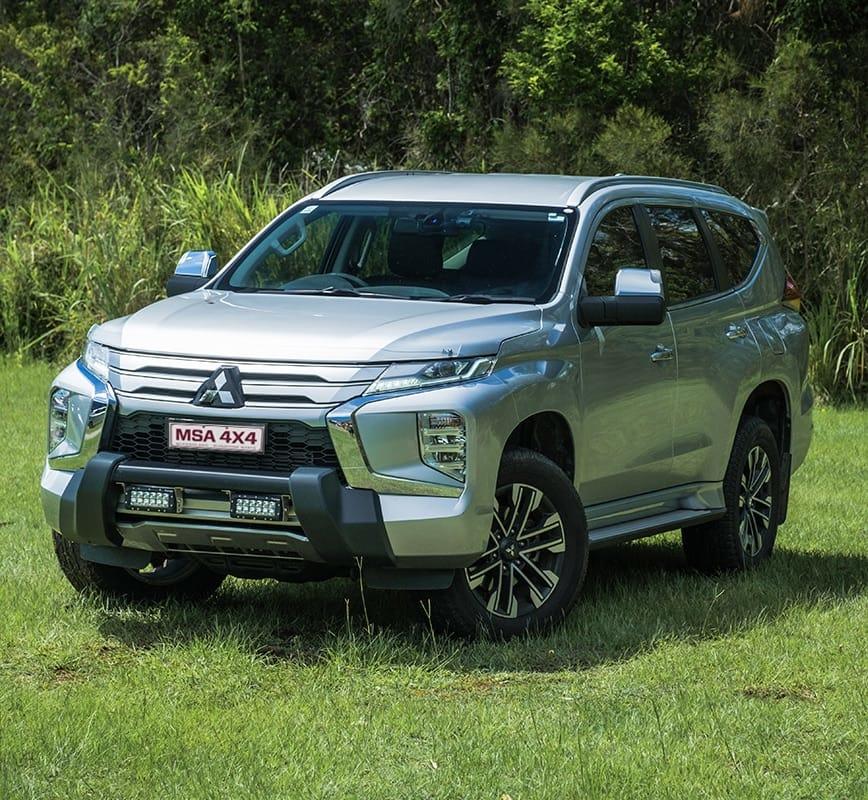 MSA Chrome Towing Mirror to suit Mitsubishi Pajero Sport - non power fold, Electric, Indicators, Blind Spot Monitoring