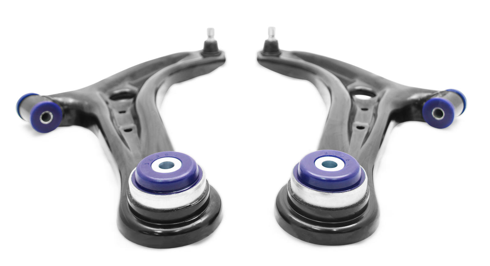 Front Lower Control Arm Set w/ Bushings