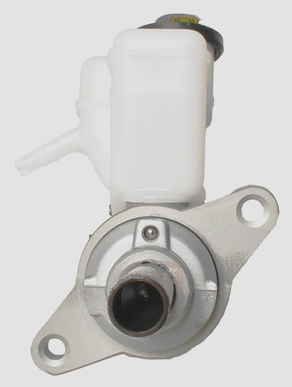 DBA Street Series Brake Master Cylinder to suit Toyota Yaris NCP131 1.5L 8/2011-6/2014