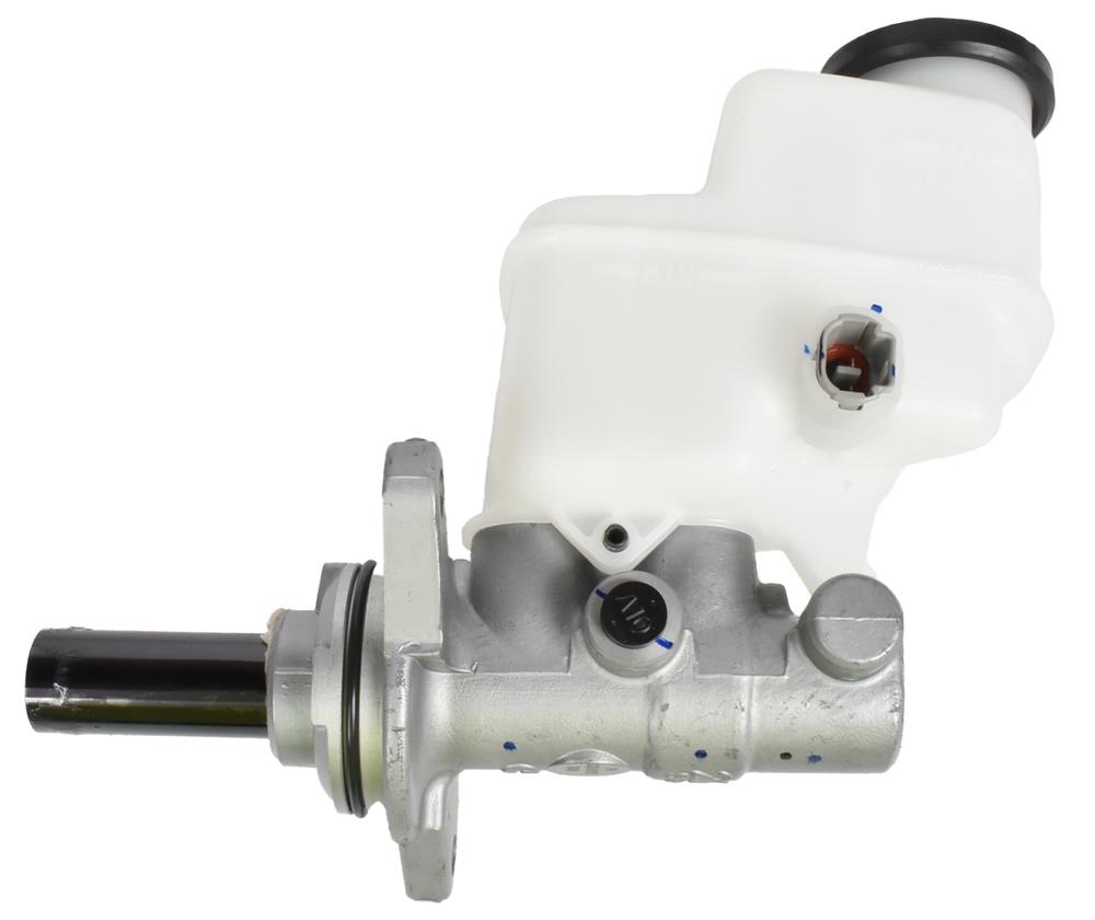 DBA Street Series Brake Master Cylinder to suit Toyota Hilux KUN26 3.0L 7/2011-10/2013