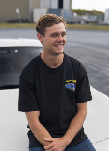 Go to Whiteline Iconic 90s Flat Out Short Sleeve Tee Shirt