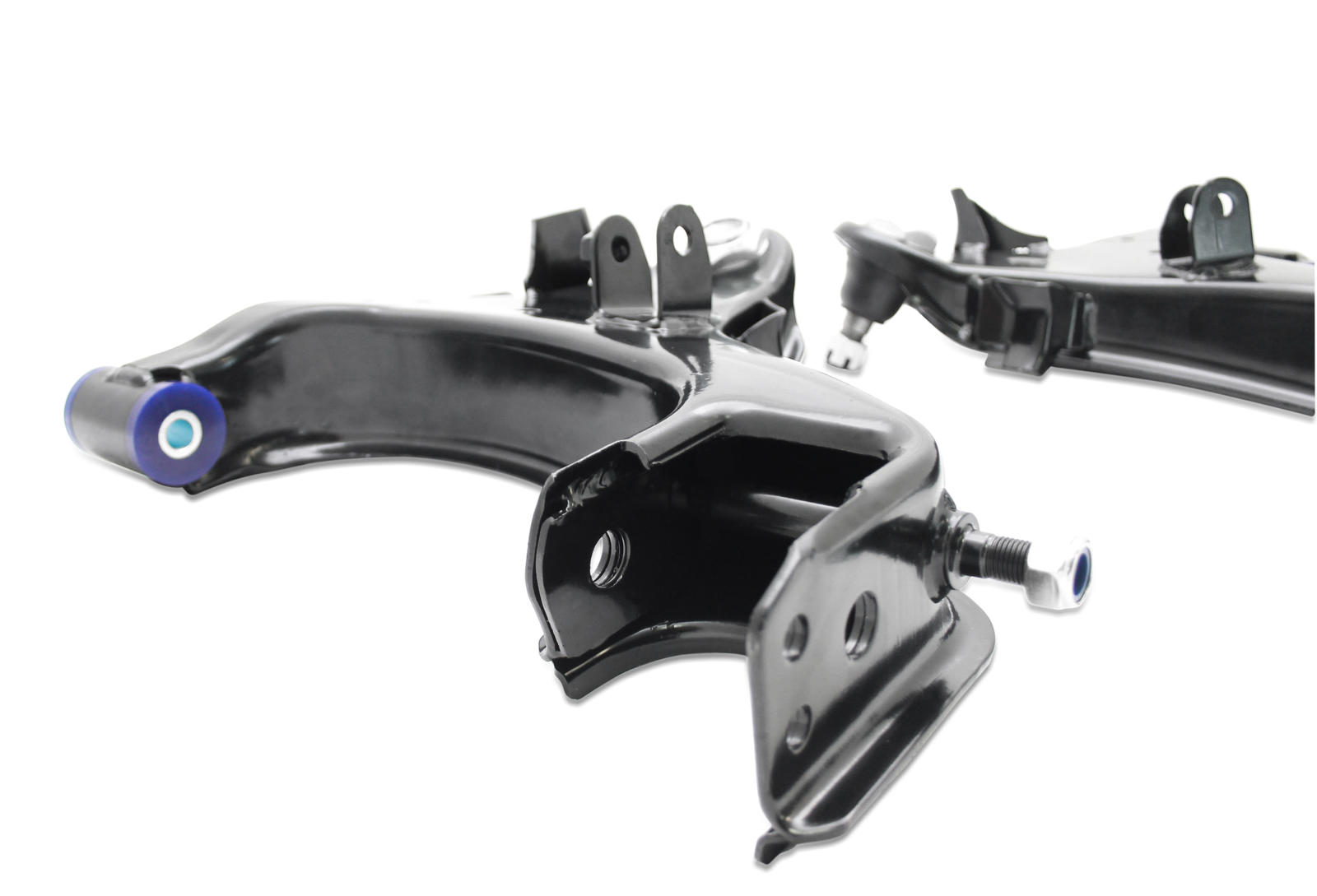 Front Lower Standard Control Arm Kit including Ball Joints to suit Nissan Navara D22 4WD
