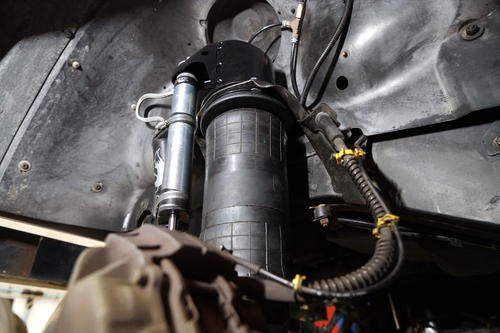 Go to Full Air Suspension Kit Metric Tubing to suit Land Rover Defender 110 & 130 90-16 - standard height